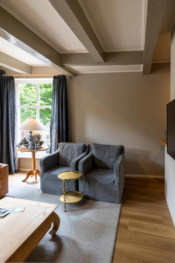Heritage 17Th Century City Apartment Monsieur Philippe Leeuwarden Exteriör bild